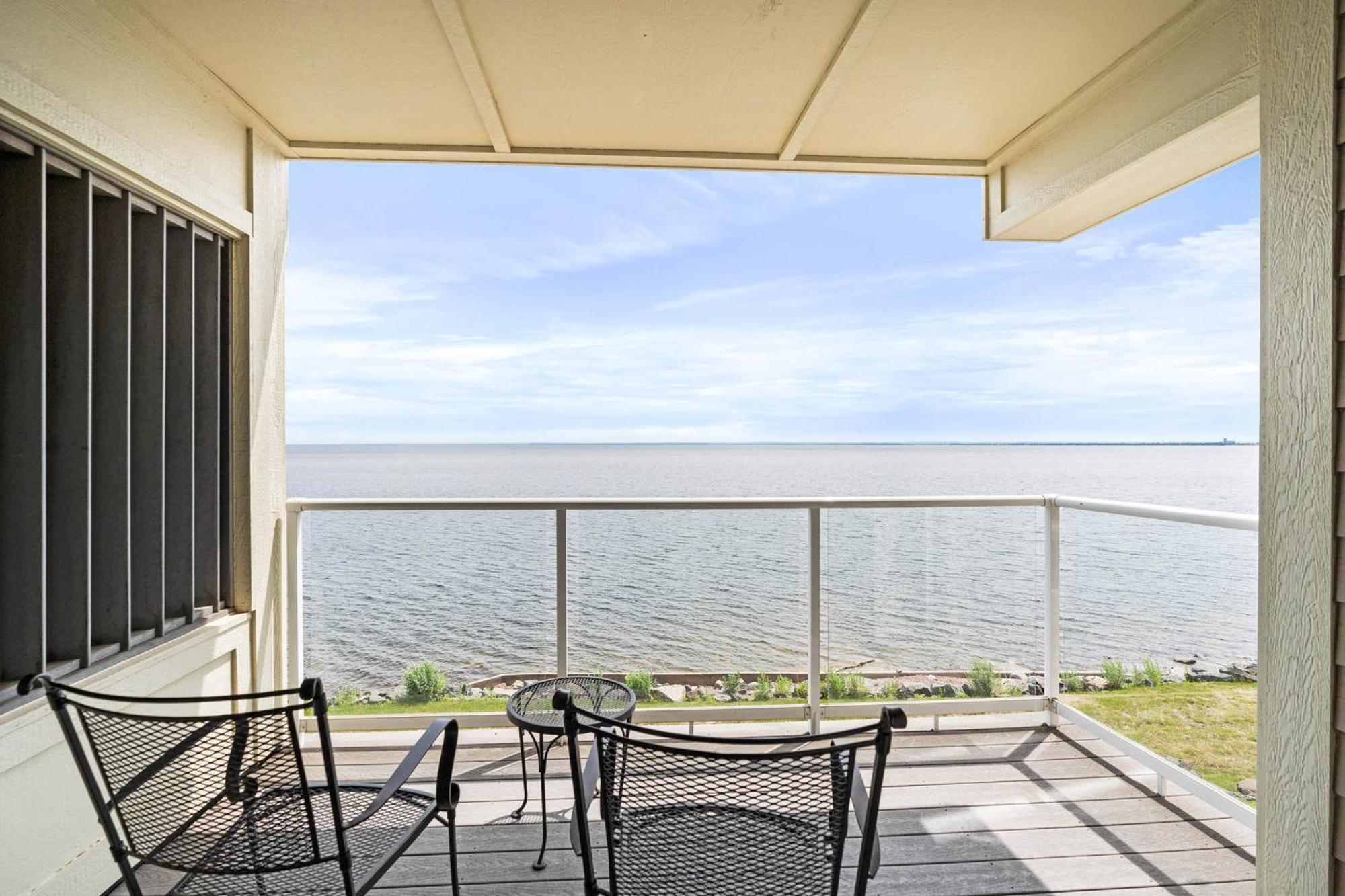 Beacon Pointe On Lake Superior Duluth Exterior foto